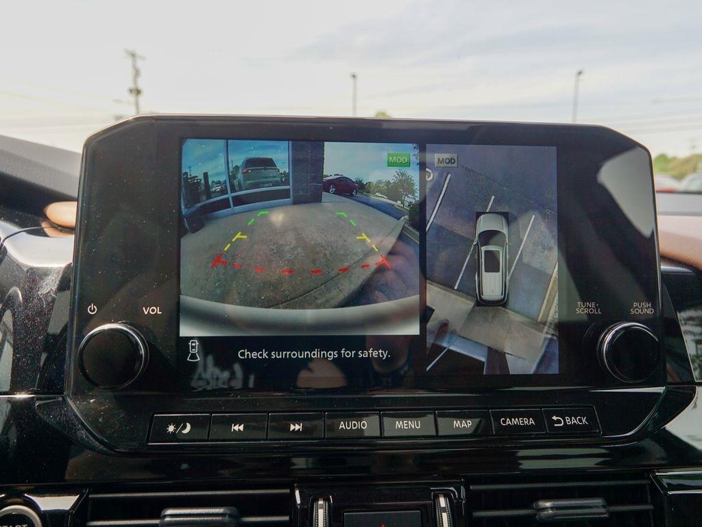 Nissan Pathfinder  2023