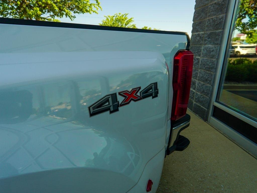 Ford F-350 SD  2023