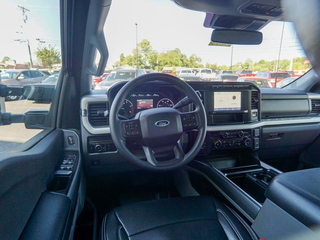 Ford F-350 SD  2023