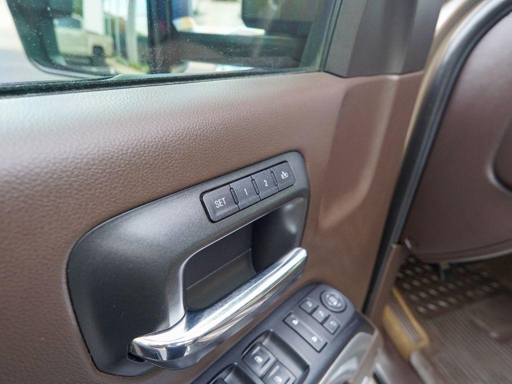 Chevrolet Silverado 2500HD  2015