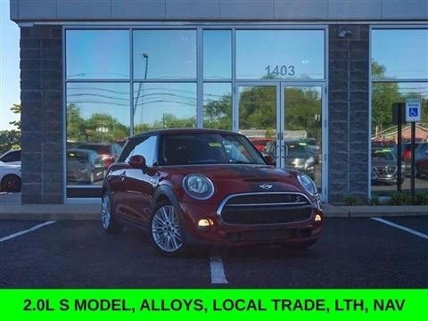 2015 MINI Cooper 