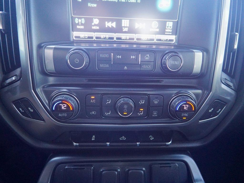Chevrolet Silverado 1500  2018