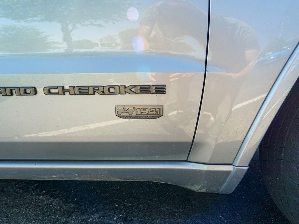 Jeep Grand Cherokee  2017
