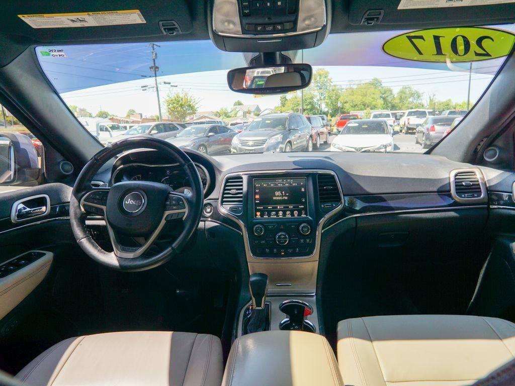 Jeep Grand Cherokee  2017