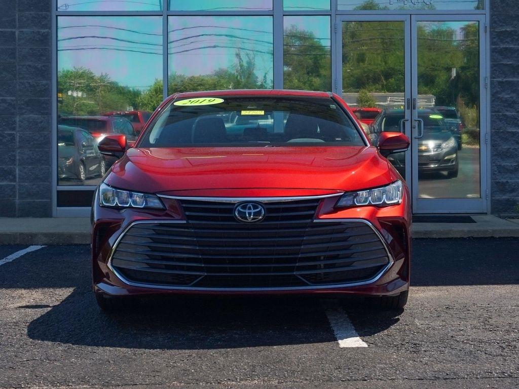 Toyota Avalon  2019
