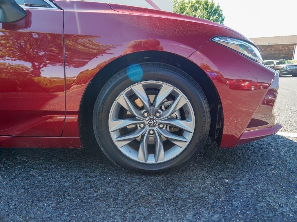 Toyota Avalon  2019