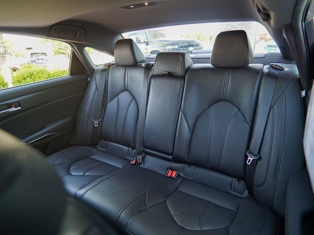 Toyota Avalon  2019