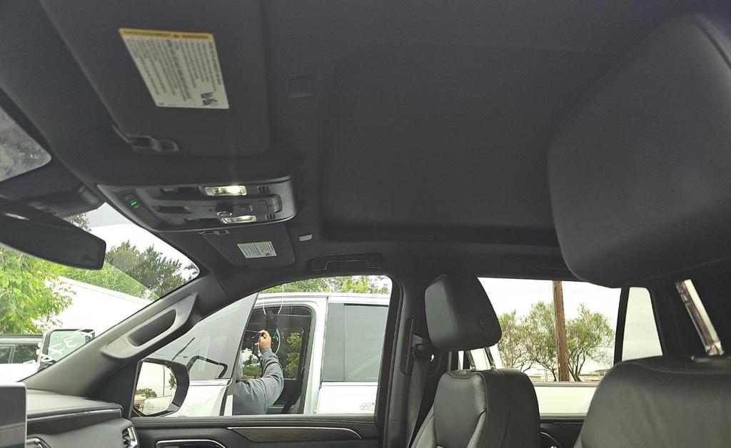 Chevrolet Tahoe  2021