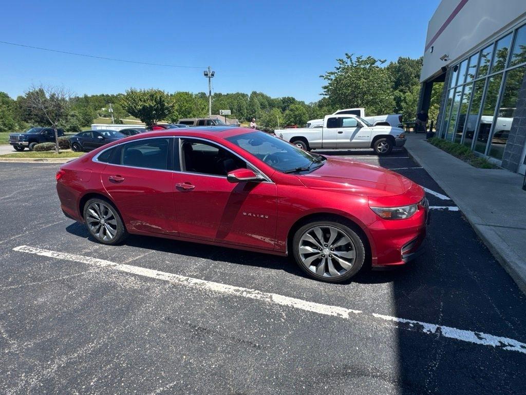 Chevrolet Malibu  2016