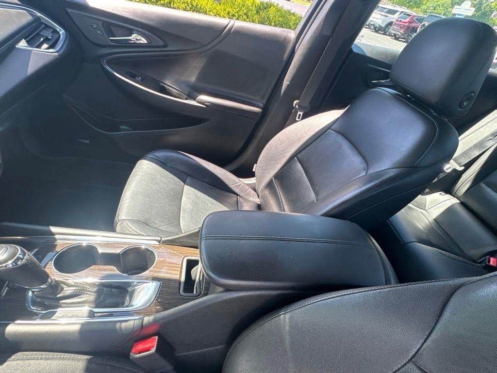 Chevrolet Malibu  2016