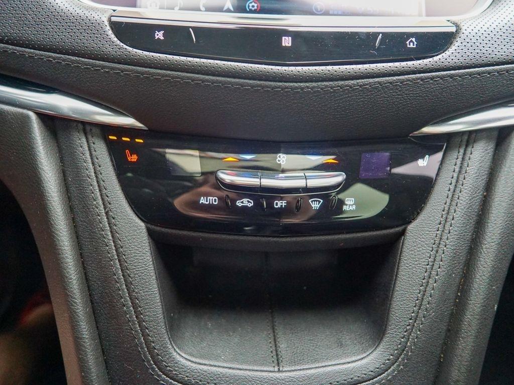 Cadillac XT5  2020