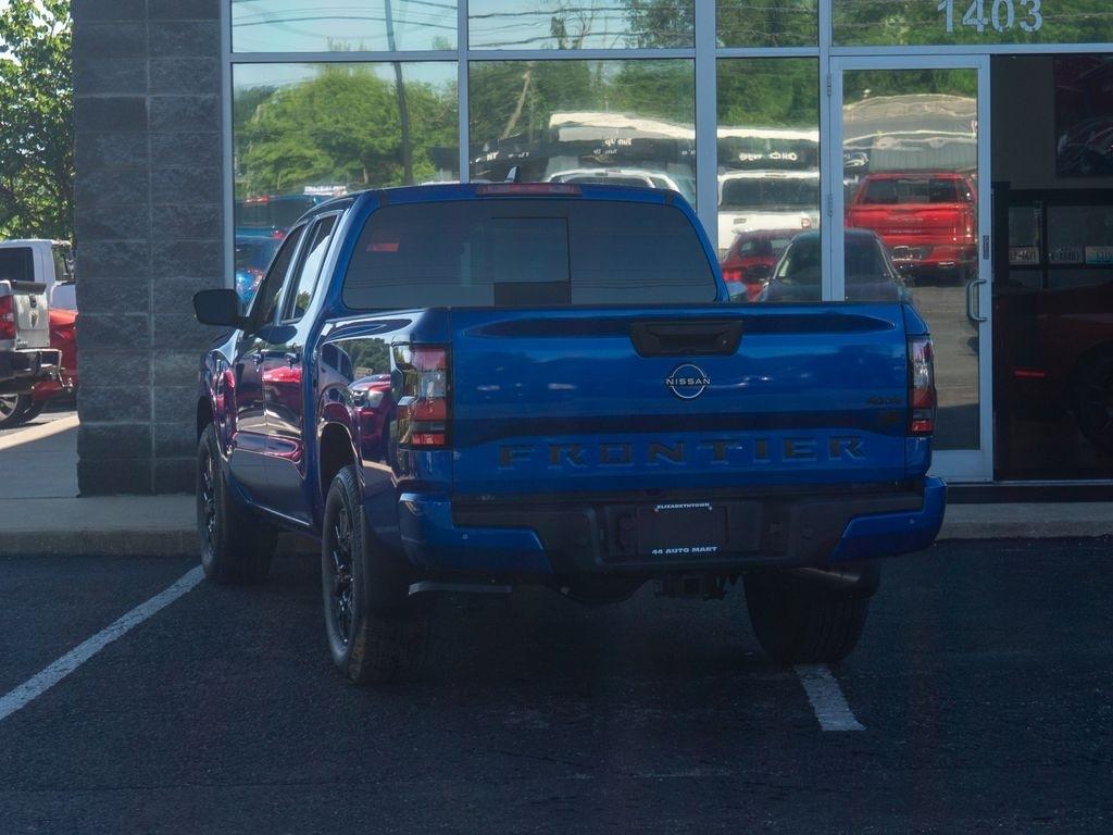 Nissan Frontier  2026