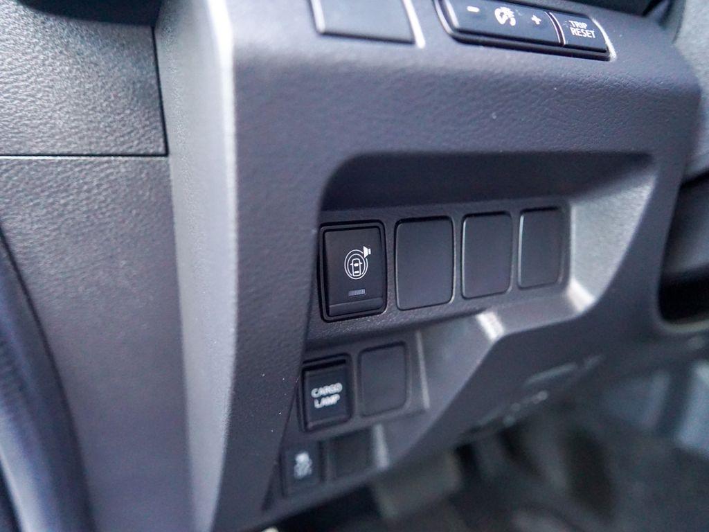 Nissan Frontier  2026