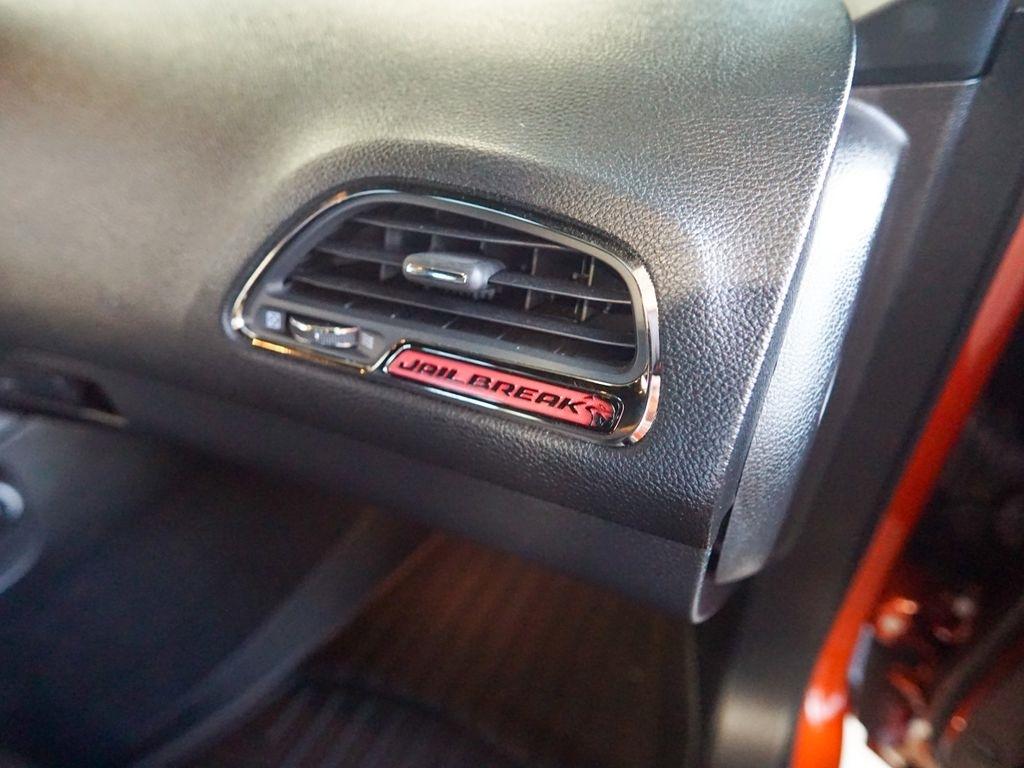 Dodge Challenger  2023