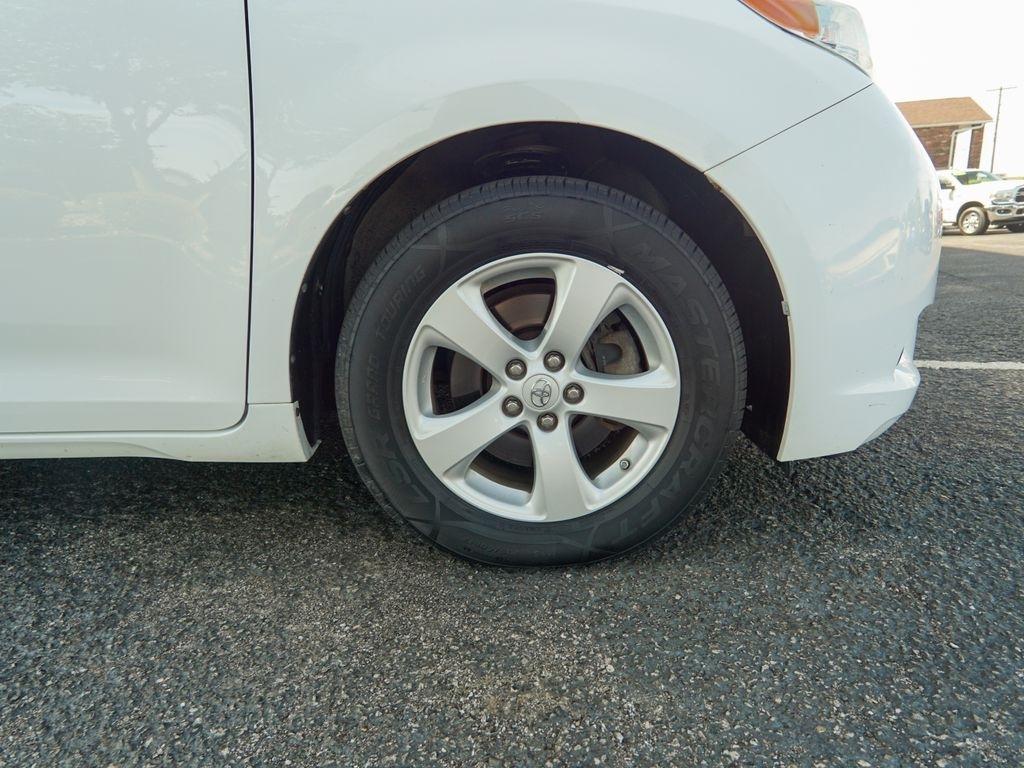 Toyota Sienna  2017