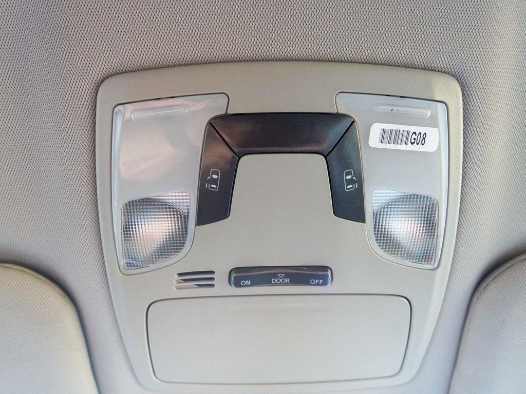 Toyota Sienna  2017