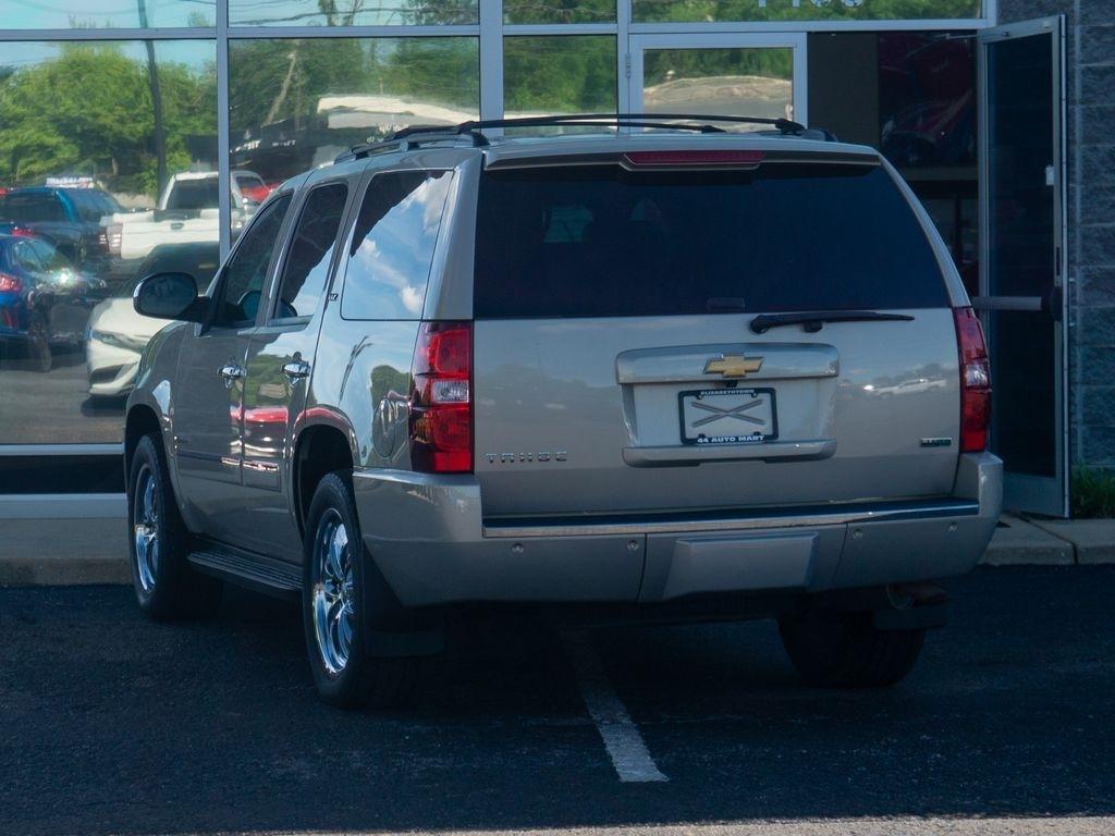 Chevrolet Tahoe  2012