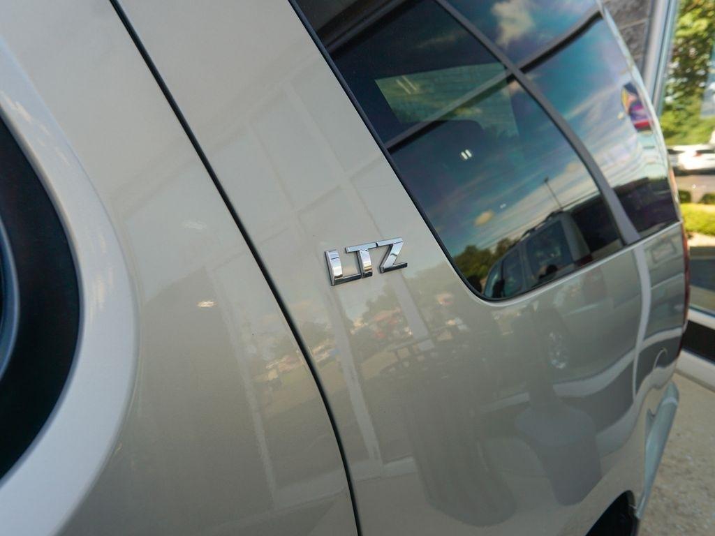 Chevrolet Tahoe  2012