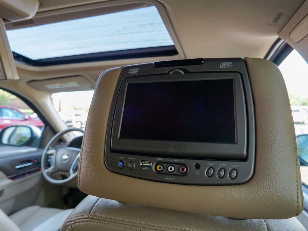 Chevrolet Tahoe  2012