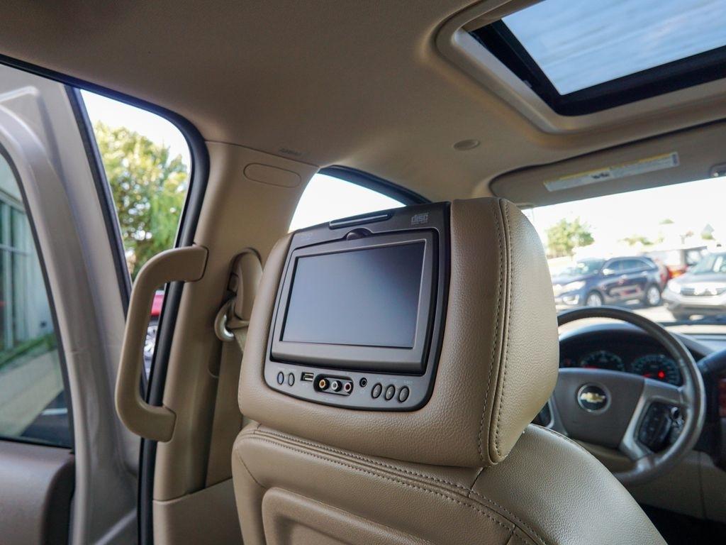 Chevrolet Tahoe  2012