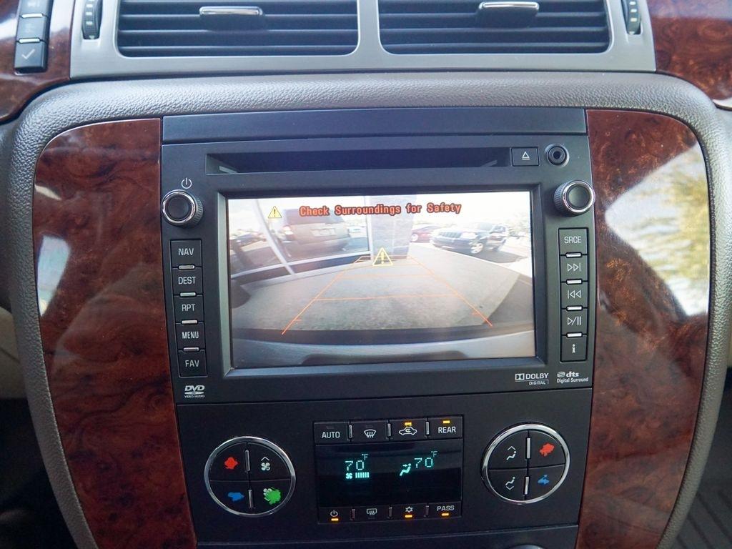 Chevrolet Tahoe  2012