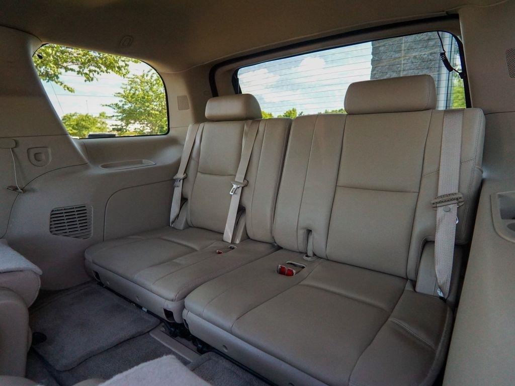 Chevrolet Tahoe  2012