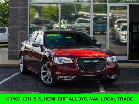 2019 Chrysler 300 