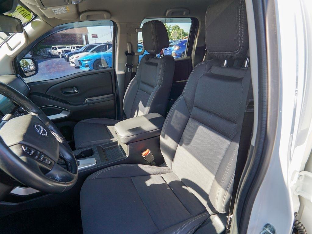 Nissan Frontier  2023