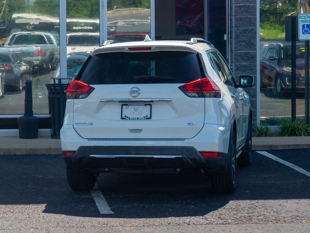 Nissan Rogue  2017