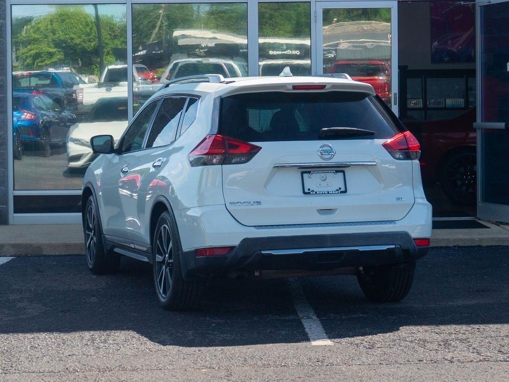 Nissan Rogue  2017
