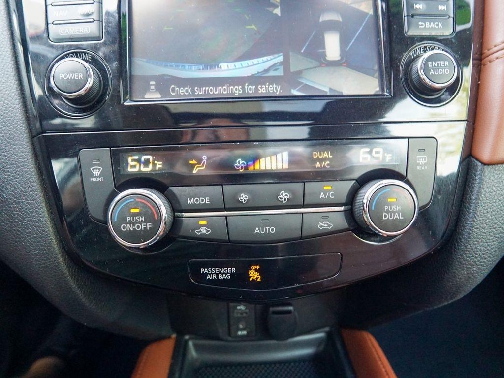 Nissan Rogue  2017