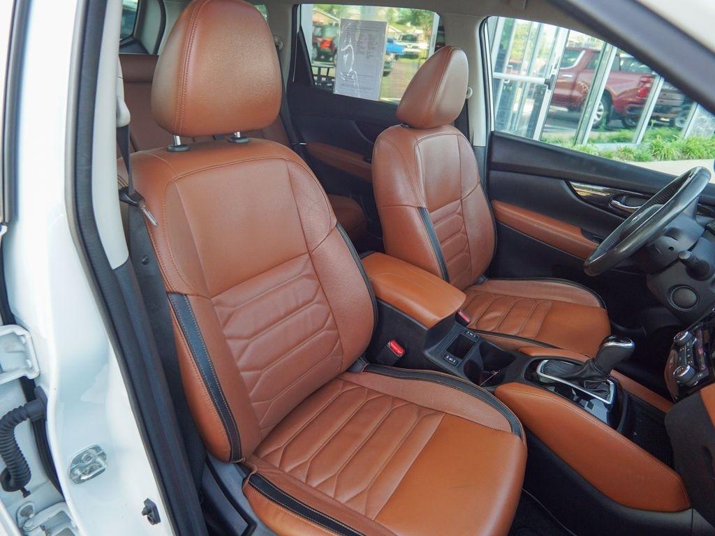 Nissan Rogue  2017