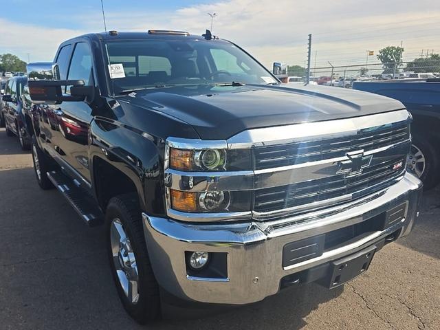 Black 2017 Chevrolet Silverado 2500HD Pickup Truck Four-Wheel Drive 6-Speed Automatic Overdrive