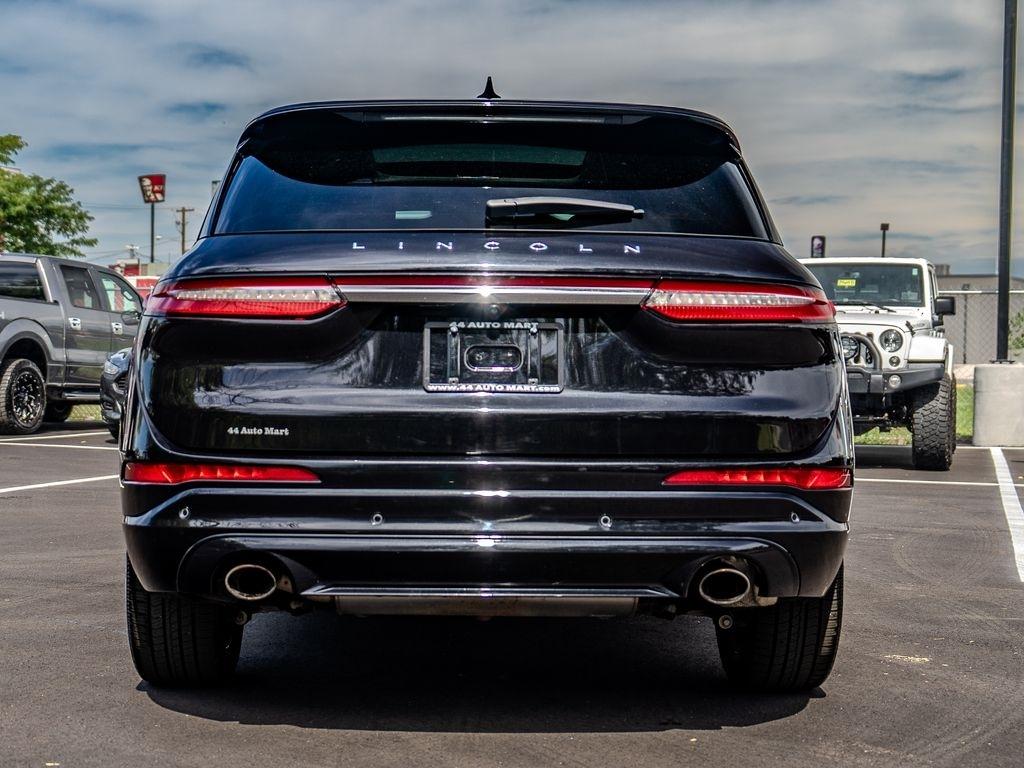 Lincoln Corsair  2021