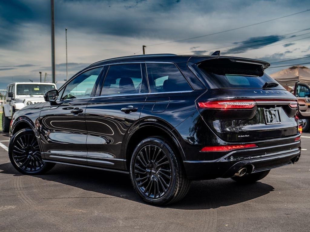 Lincoln Corsair  2021