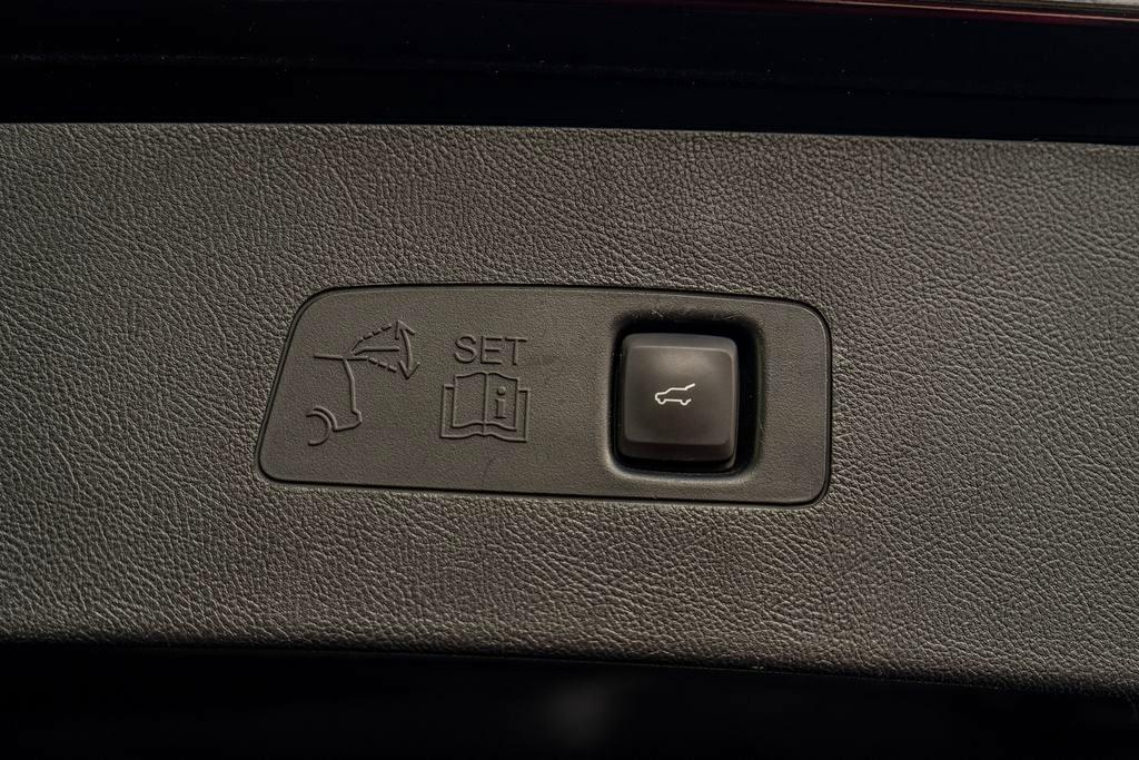 Lincoln Corsair  2021