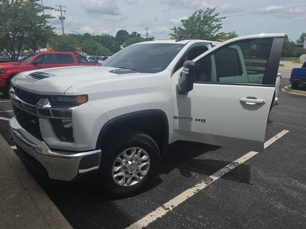 Chevrolet Silverado 2500HD  2021