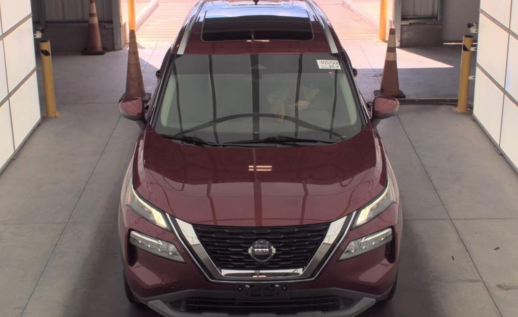 Nissan Rogue  2021