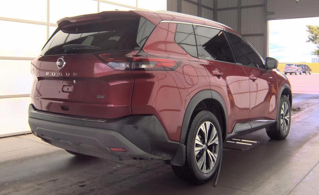 Nissan Rogue  2021