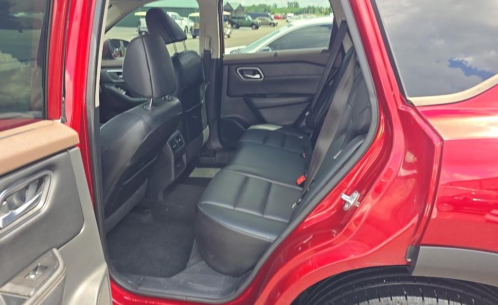 Nissan Rogue  2021