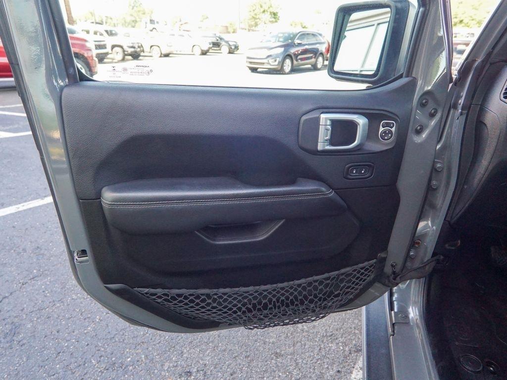 Jeep Wrangler  2019
