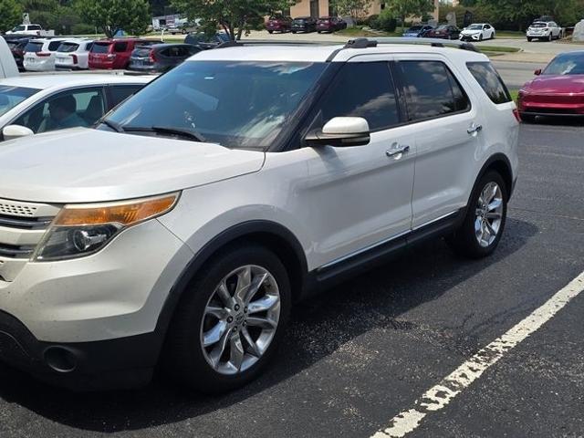 White 2011 Ford Explorer SUV / Crossover Front-Wheel Drive 6-Speed Automatic