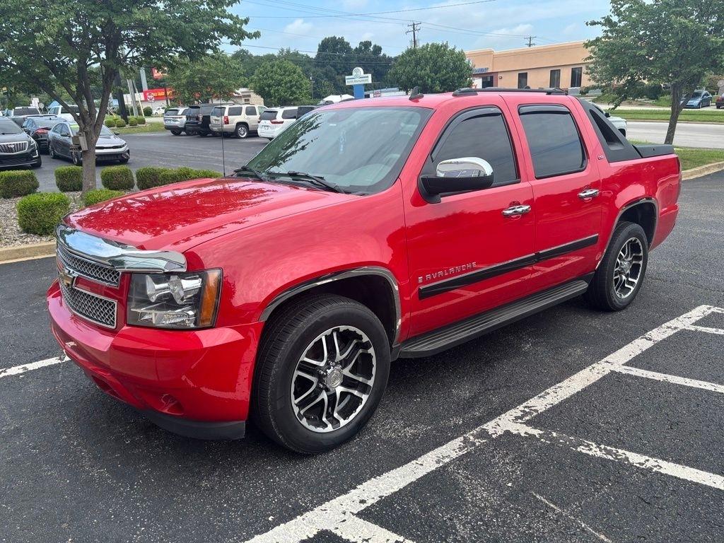 View vehicle photo 2