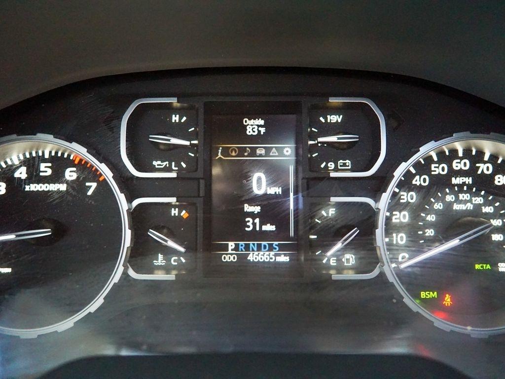 Toyota Tundra  2021