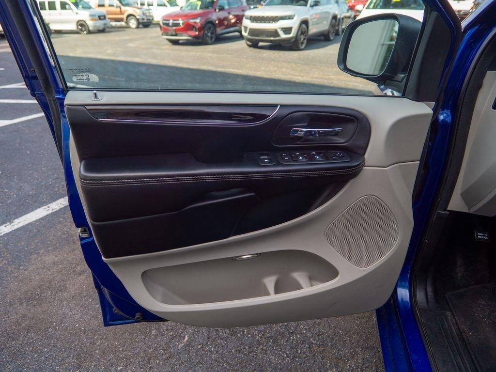 Dodge Grand Caravan  2019