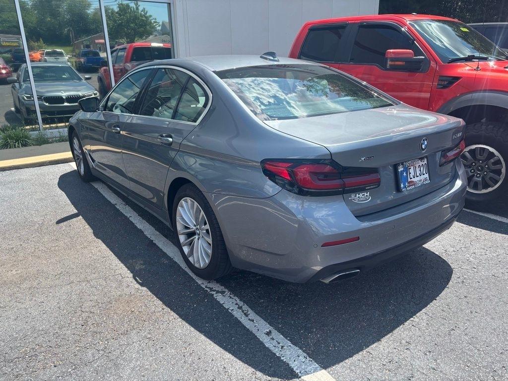 BMW 5-Series  2022
