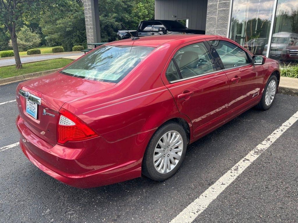 Ford Fusion Hybrid  2011