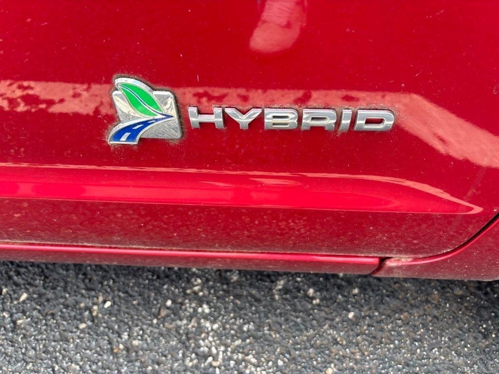 Ford Fusion Hybrid  2011