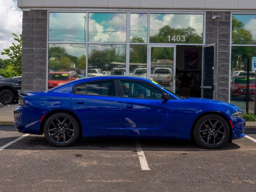 Dodge Charger  2021