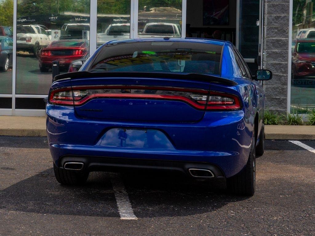 Dodge Charger  2021